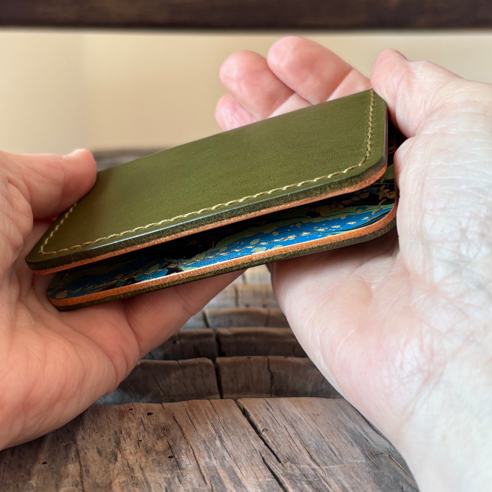 Matraquilla - Minerva Olive with blue & green hand-marbled