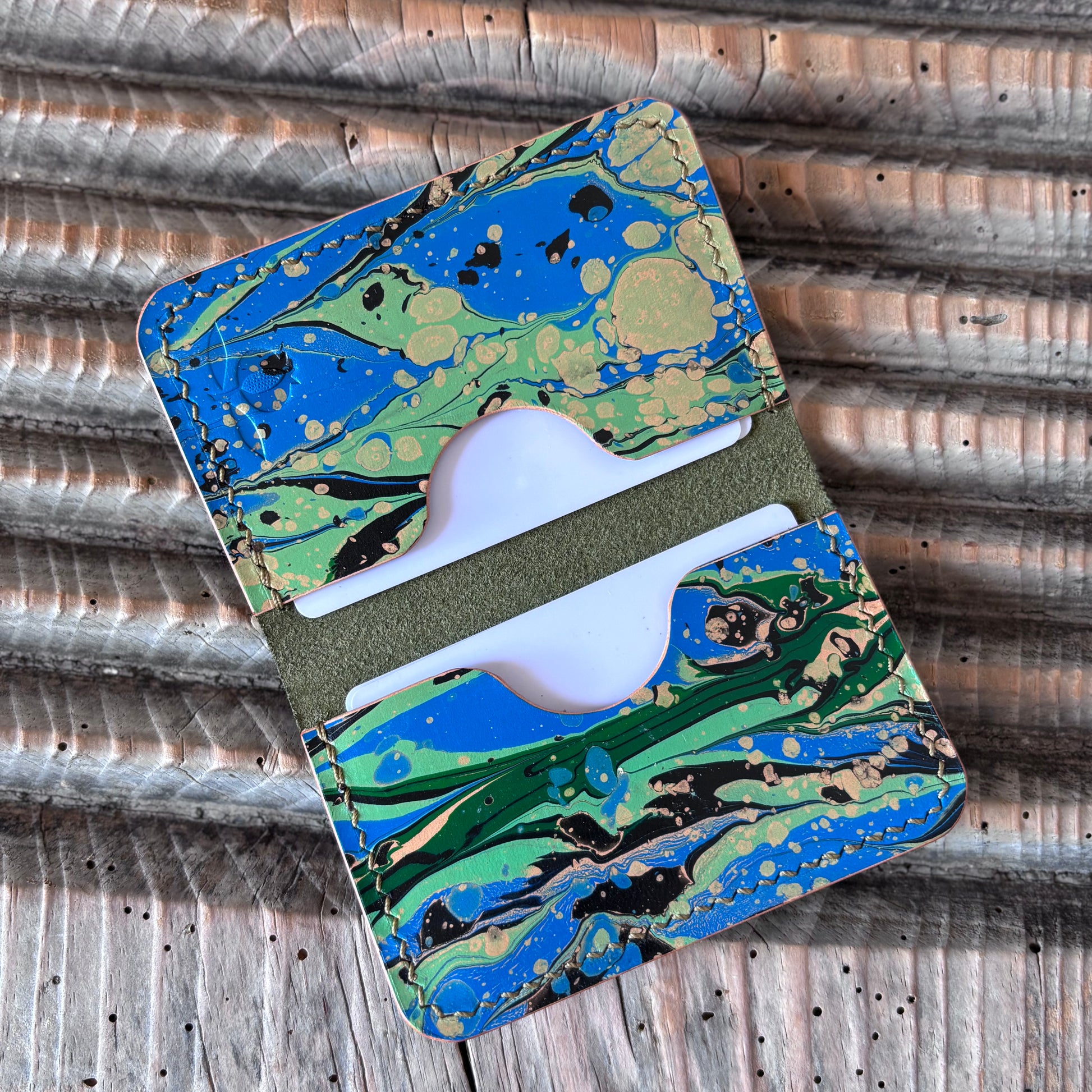 Matraquilla - Minerva Olive with blue & green hand-marbled