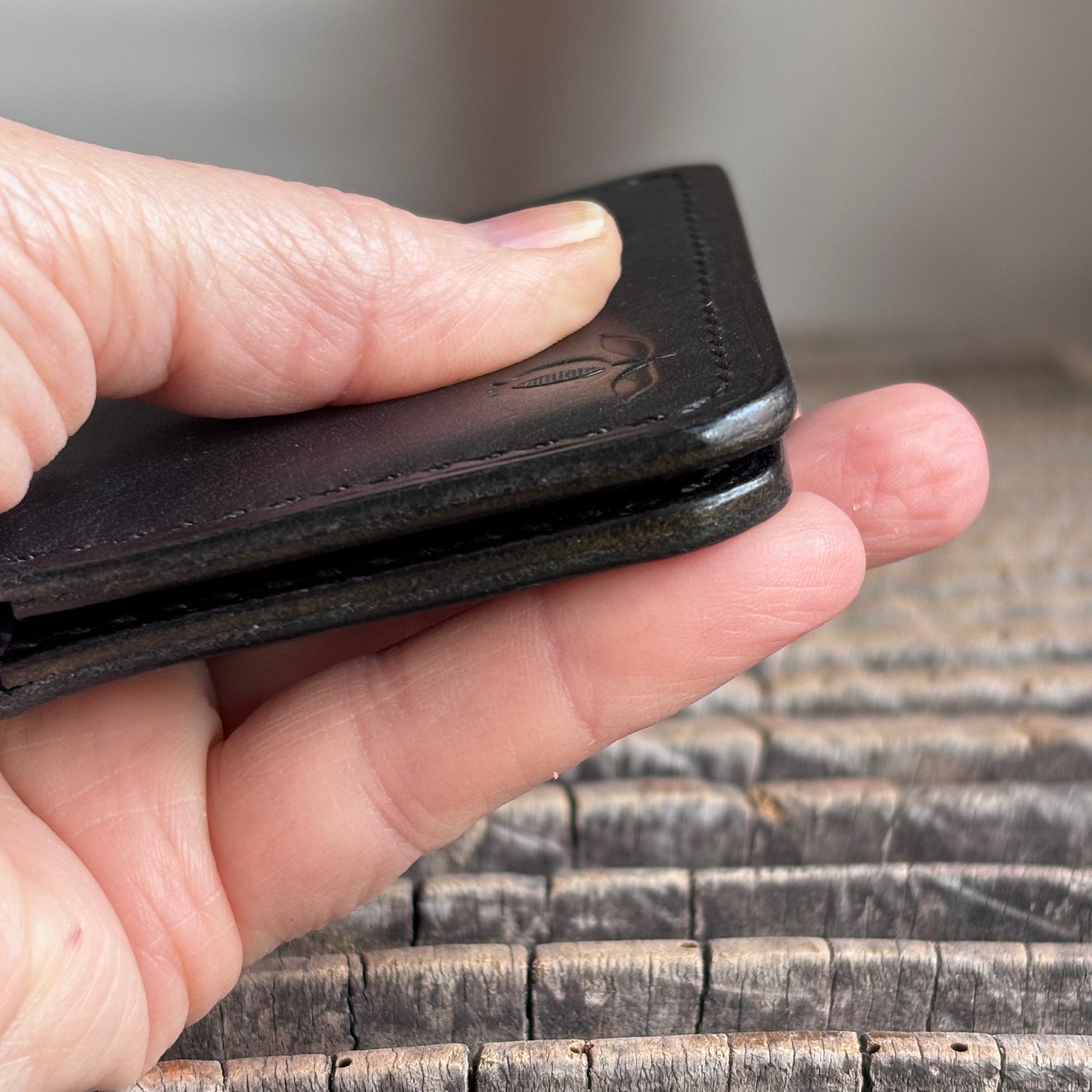 Matraquilla - Buttero black; smooth and hatch