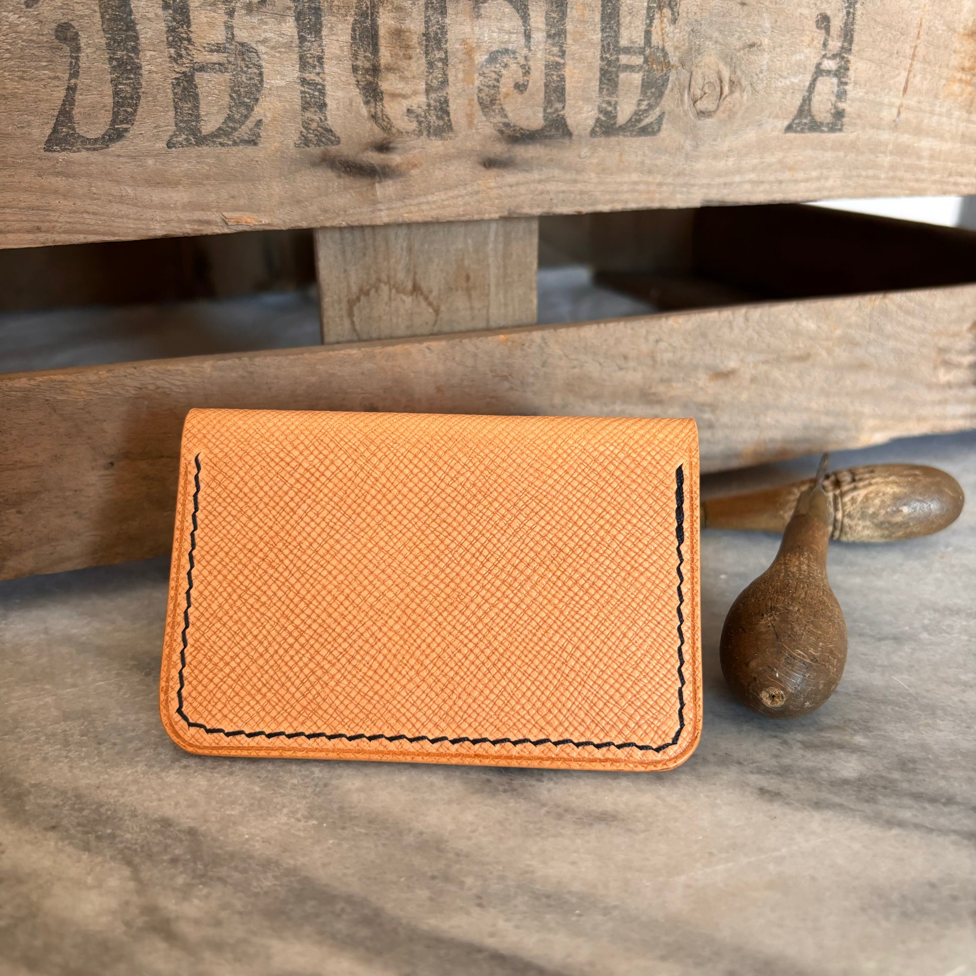 Matraquilla - Buttero Hatch Natural with hand-marbled