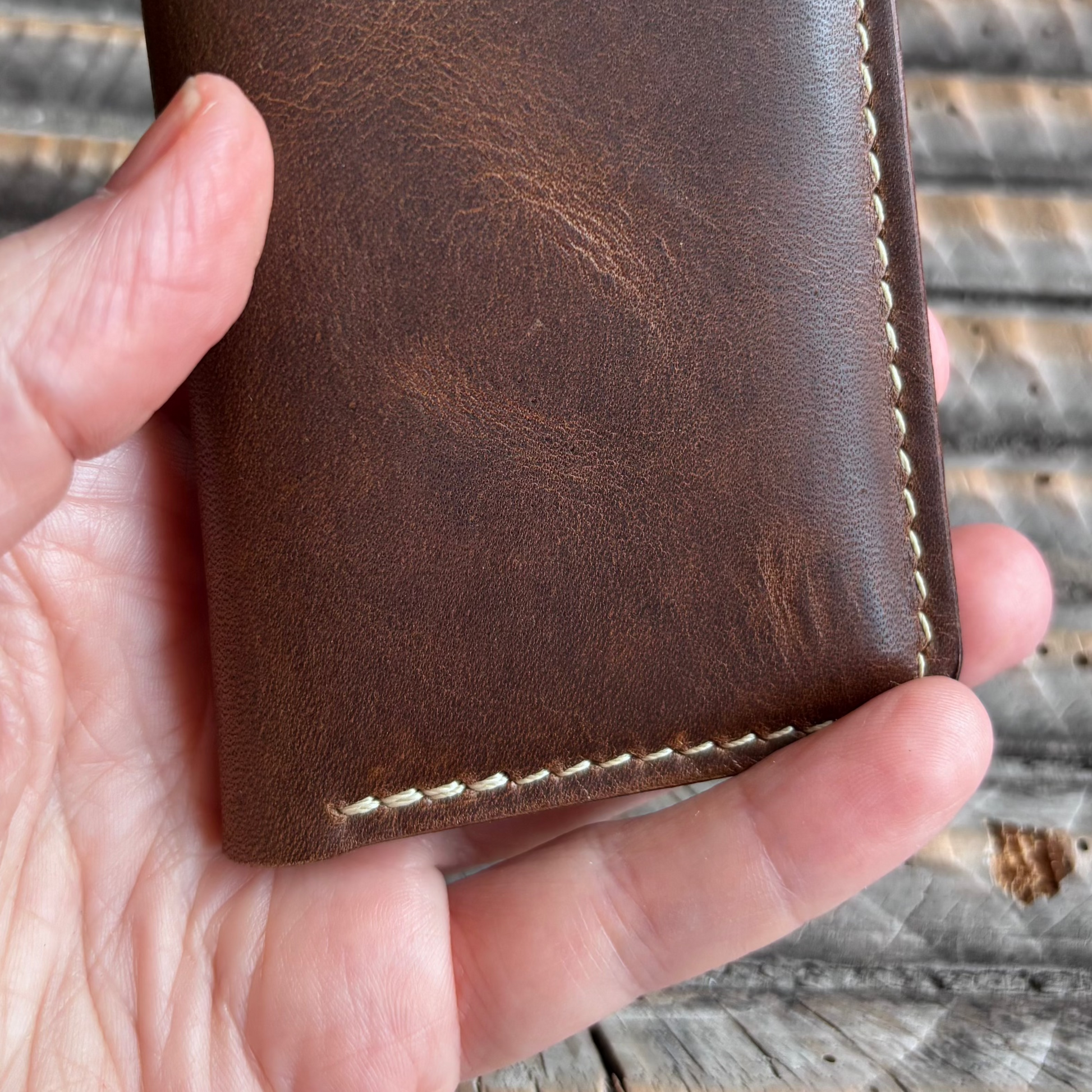 Matraquilla - Horween Derby Nut Brown with hand marbled slots