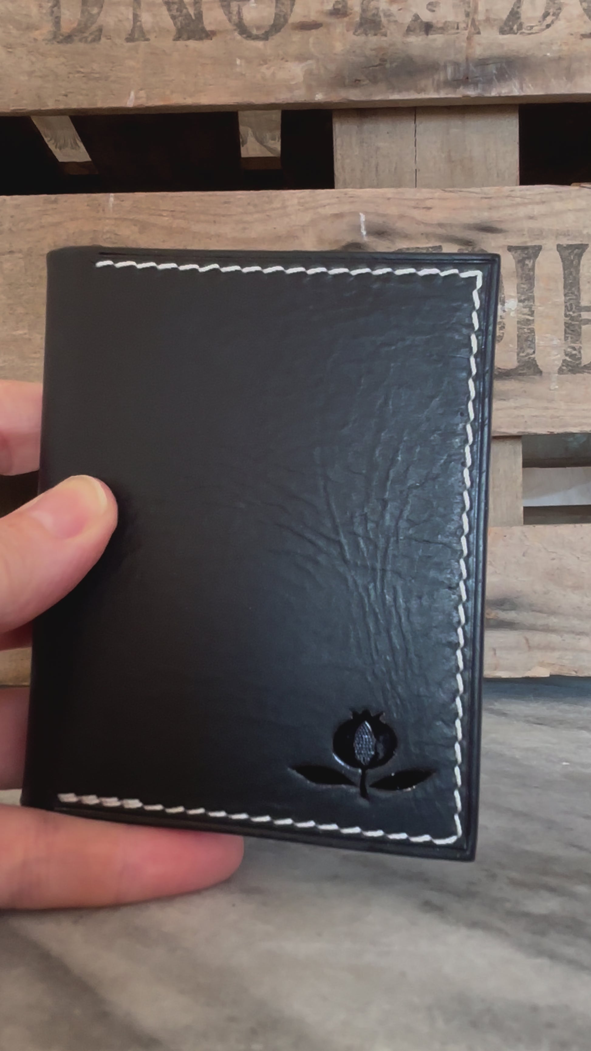 Ragua - Cowboy Waxy Black with Buttero two ways