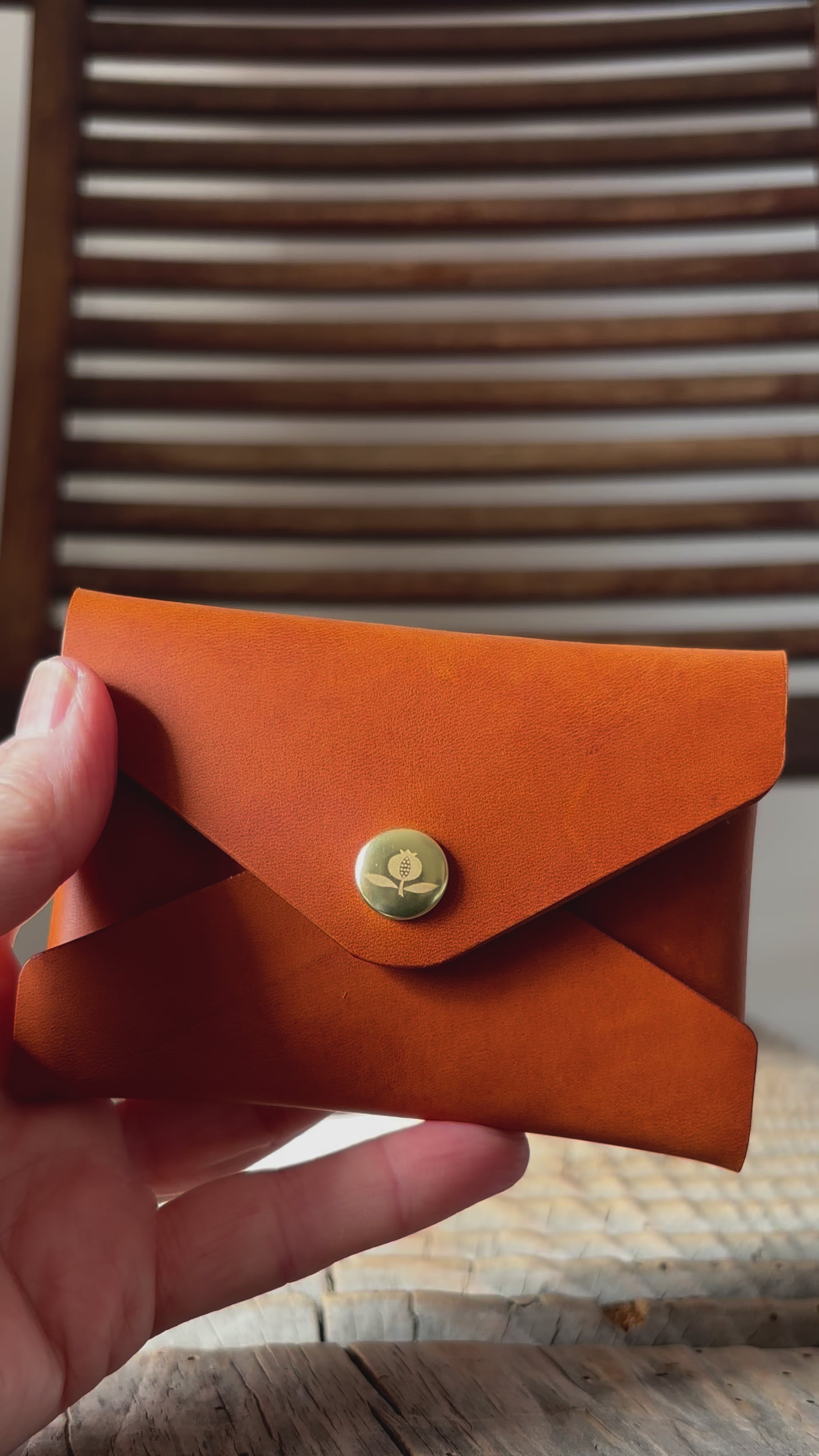 Pétalo envelope wallet - Minerva Olmo