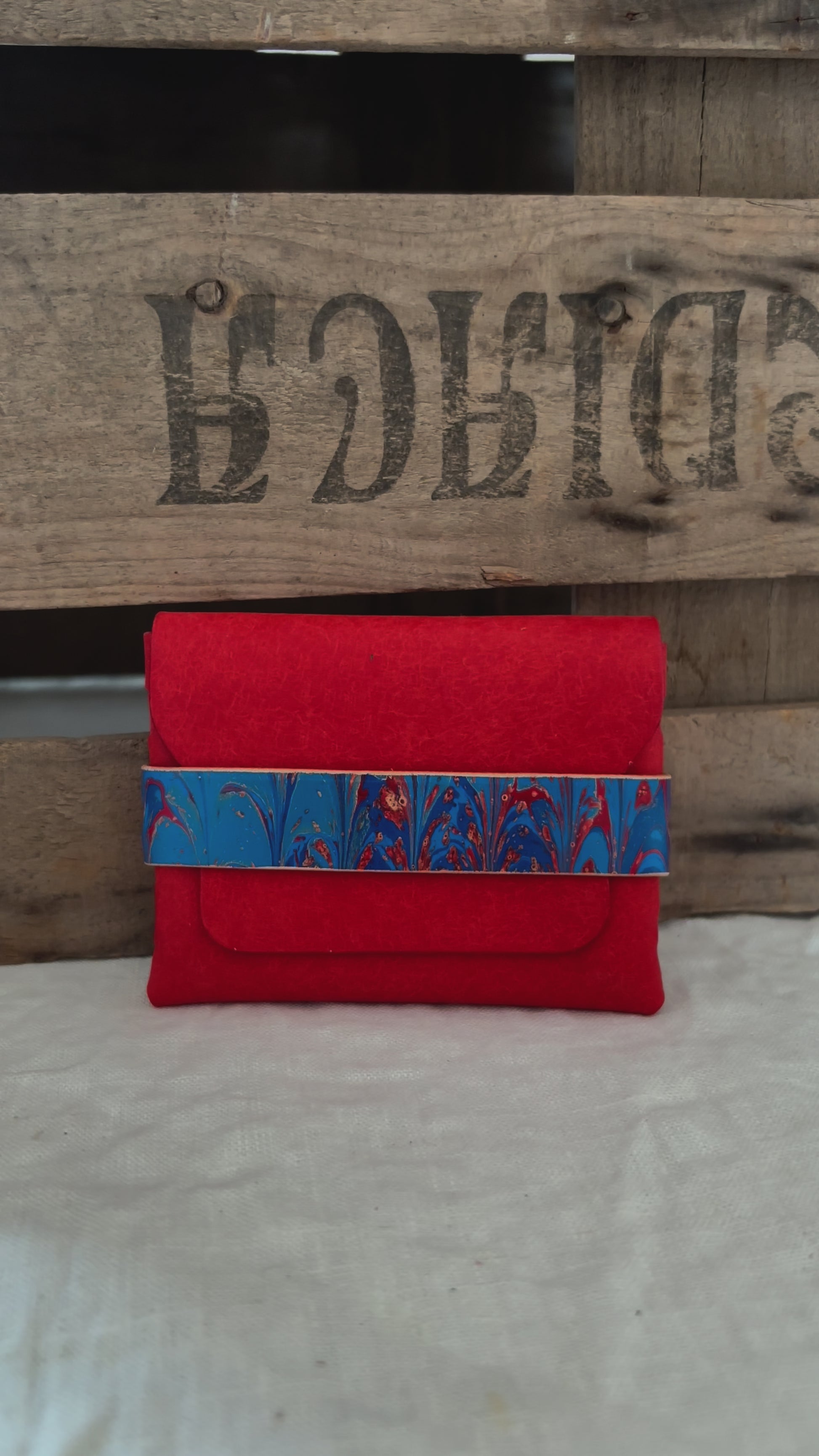 Candelón card case - Red Pueblo