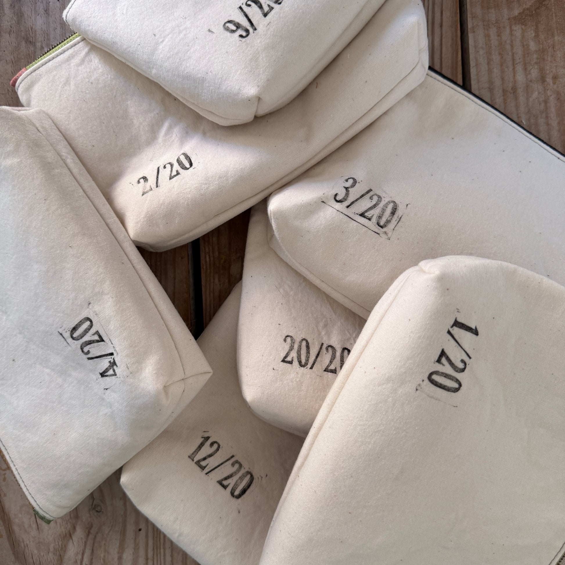 Funda para tarjeta y efectivo Aljibe