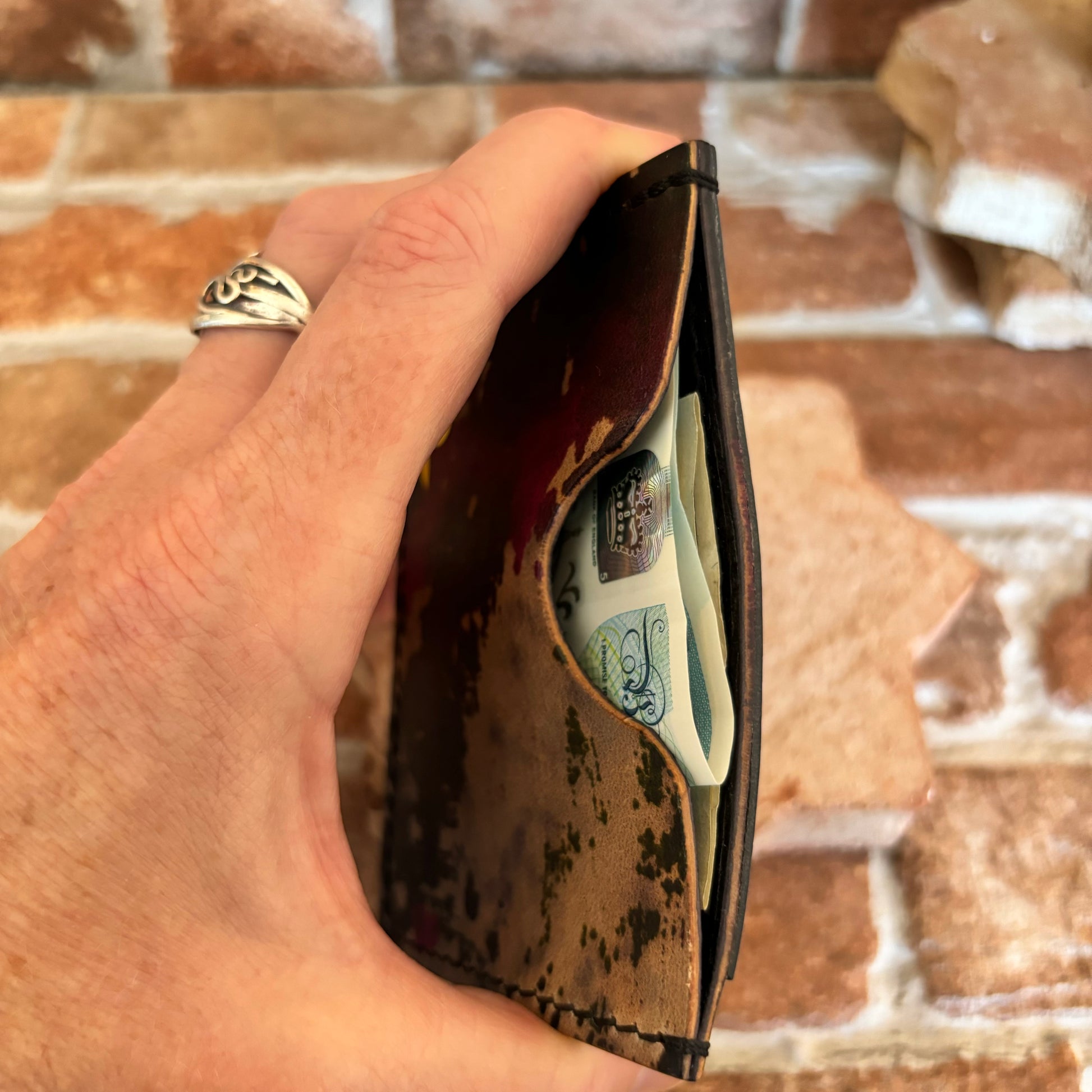 Mijilla - Black Pueblo with Corium Shell Toscano reverse