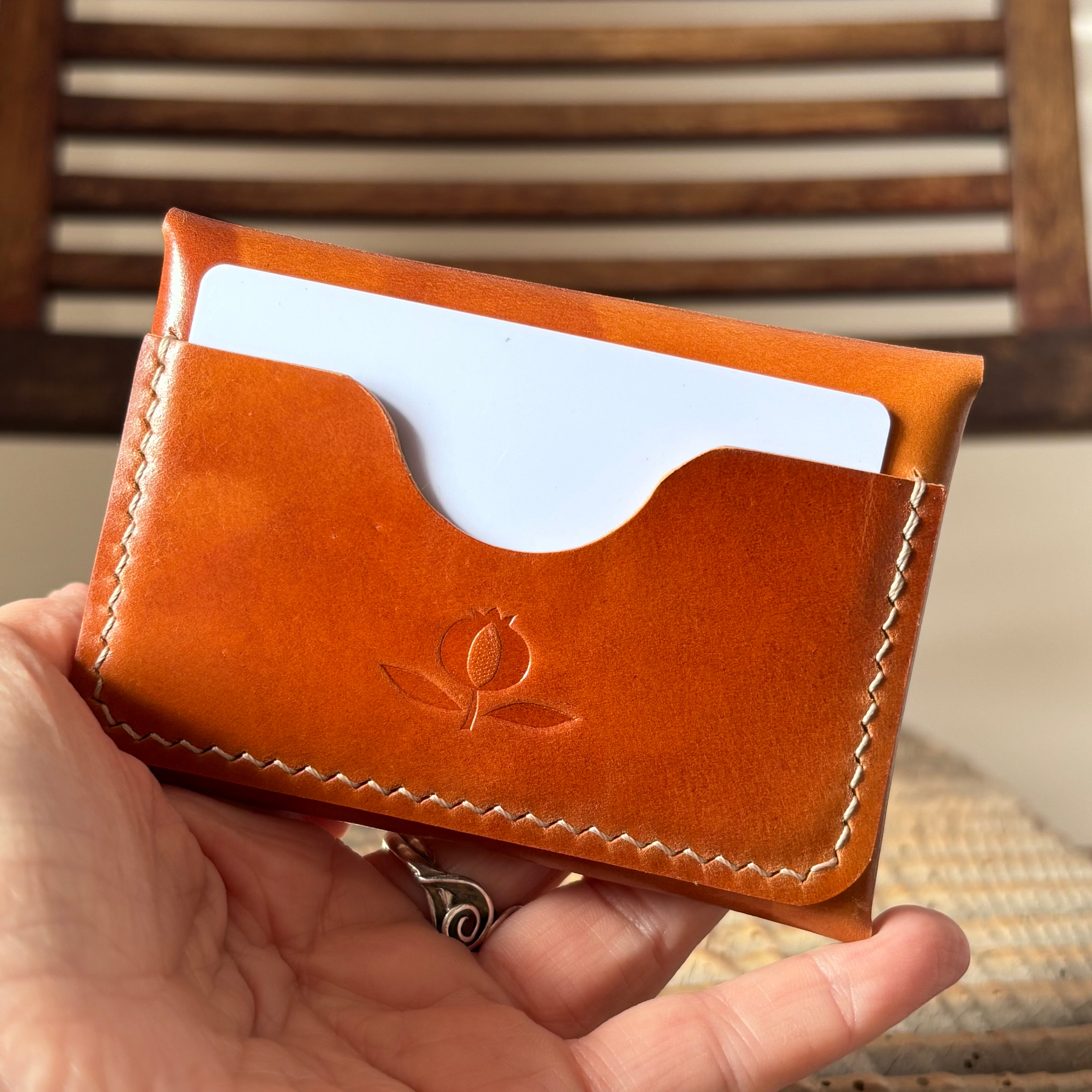 Pétalo envelope wallet - Shell Cordovan Copper Flow