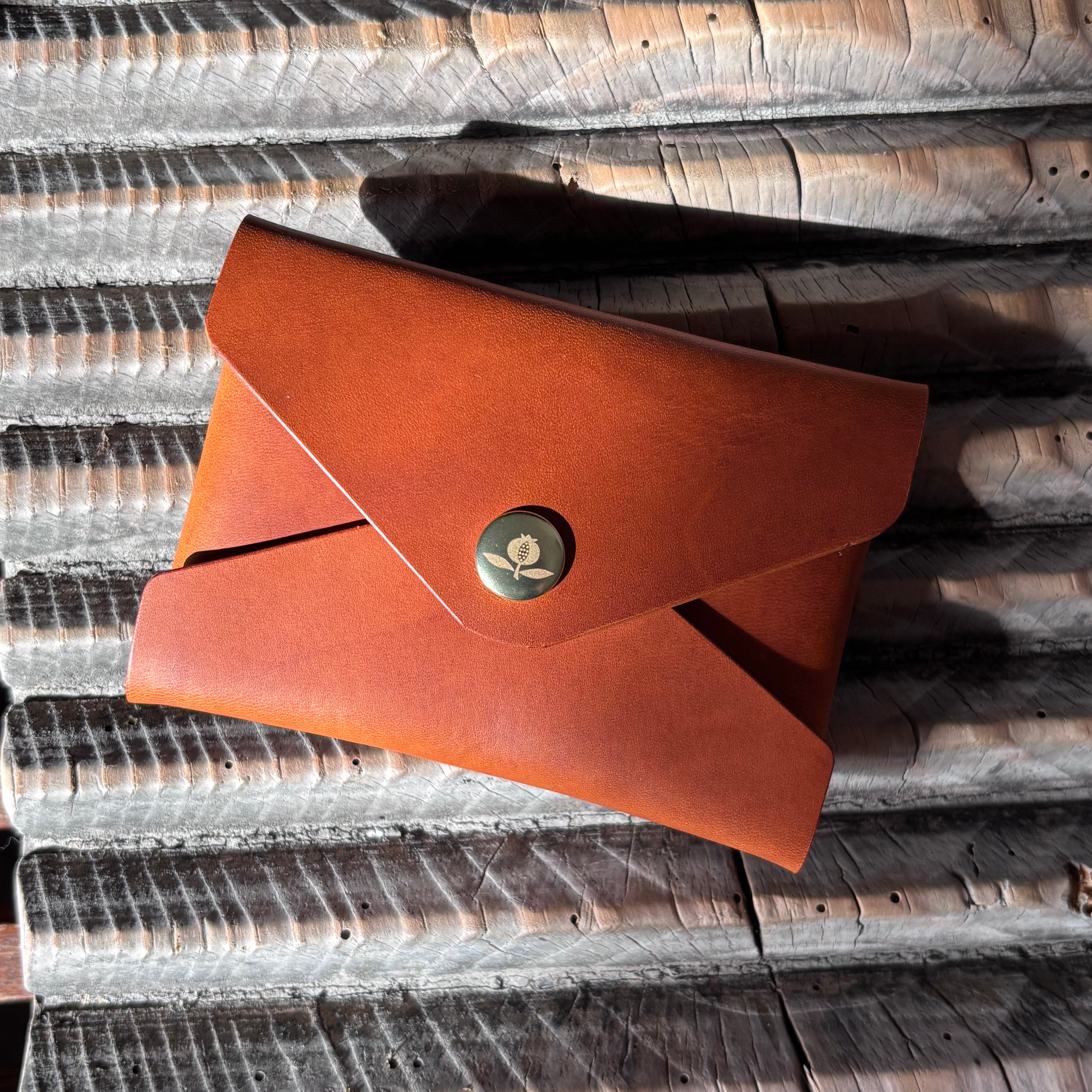 Pétalo envelope wallet - Minerva Olmo