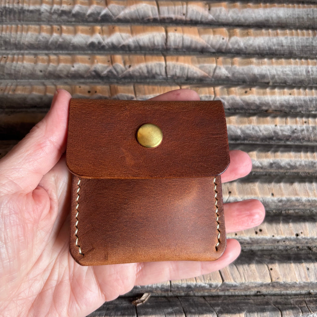 Veleta - Coin keeper in Shell Cordovan Culatta Cavallo Flower: Whiskey