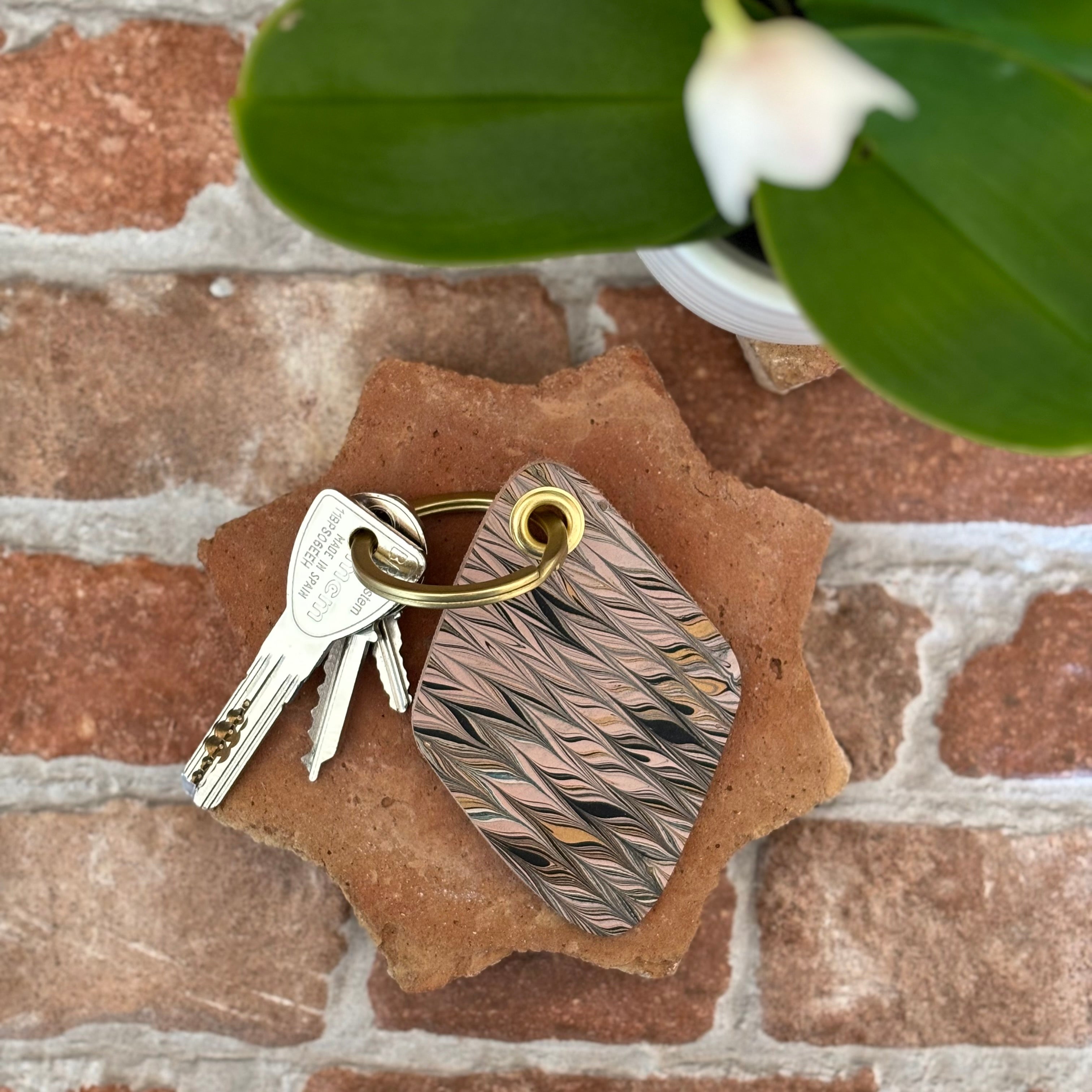 Sabika Hand Marbled Key Fob - hotel