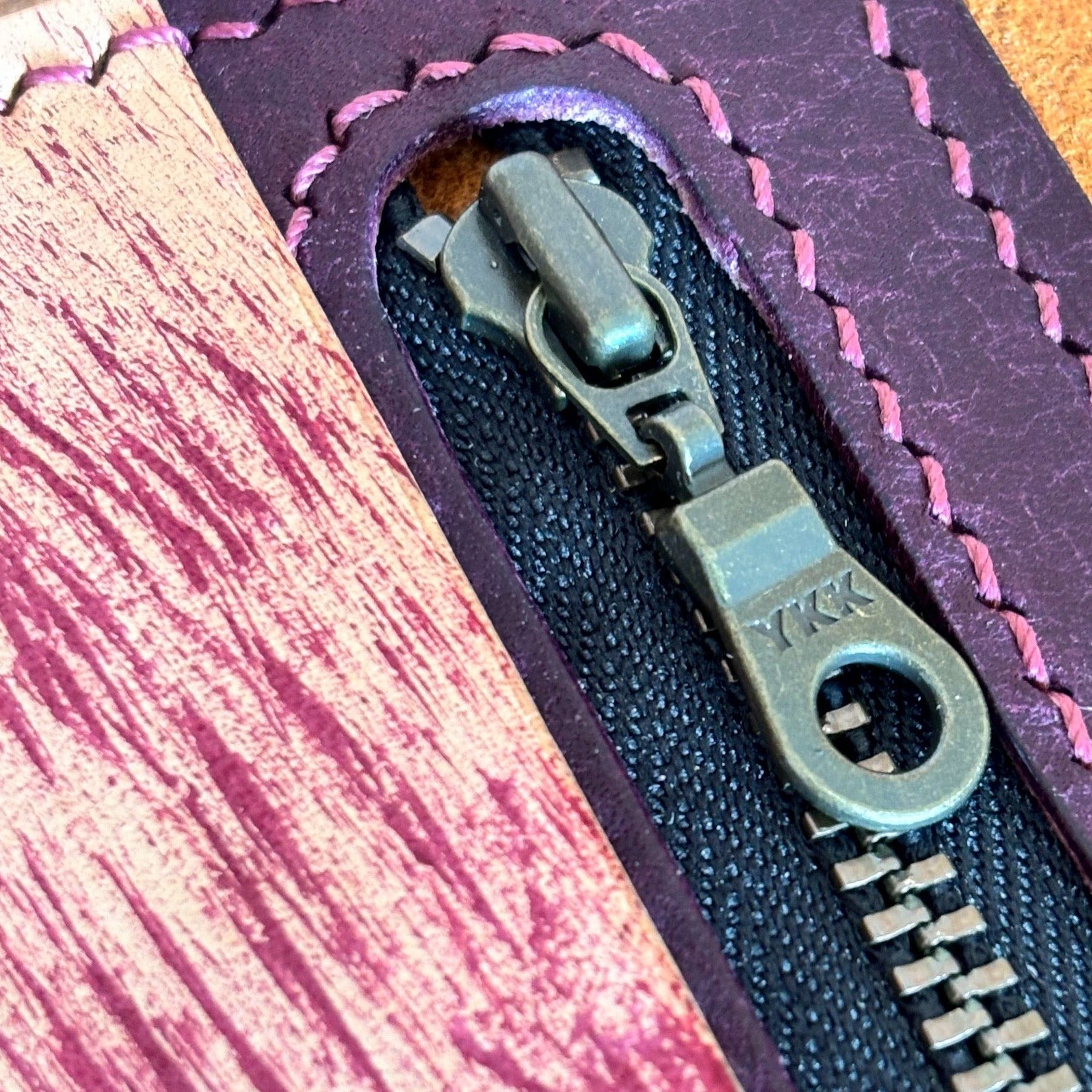 Baraka zip wallet - Olmo/Violet Pueblo, Ruby Hatch Buttero